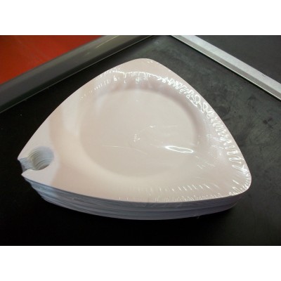 PIATTI POLPA BIO TRIANGOLARE 50PZ 26,8X25,7cm